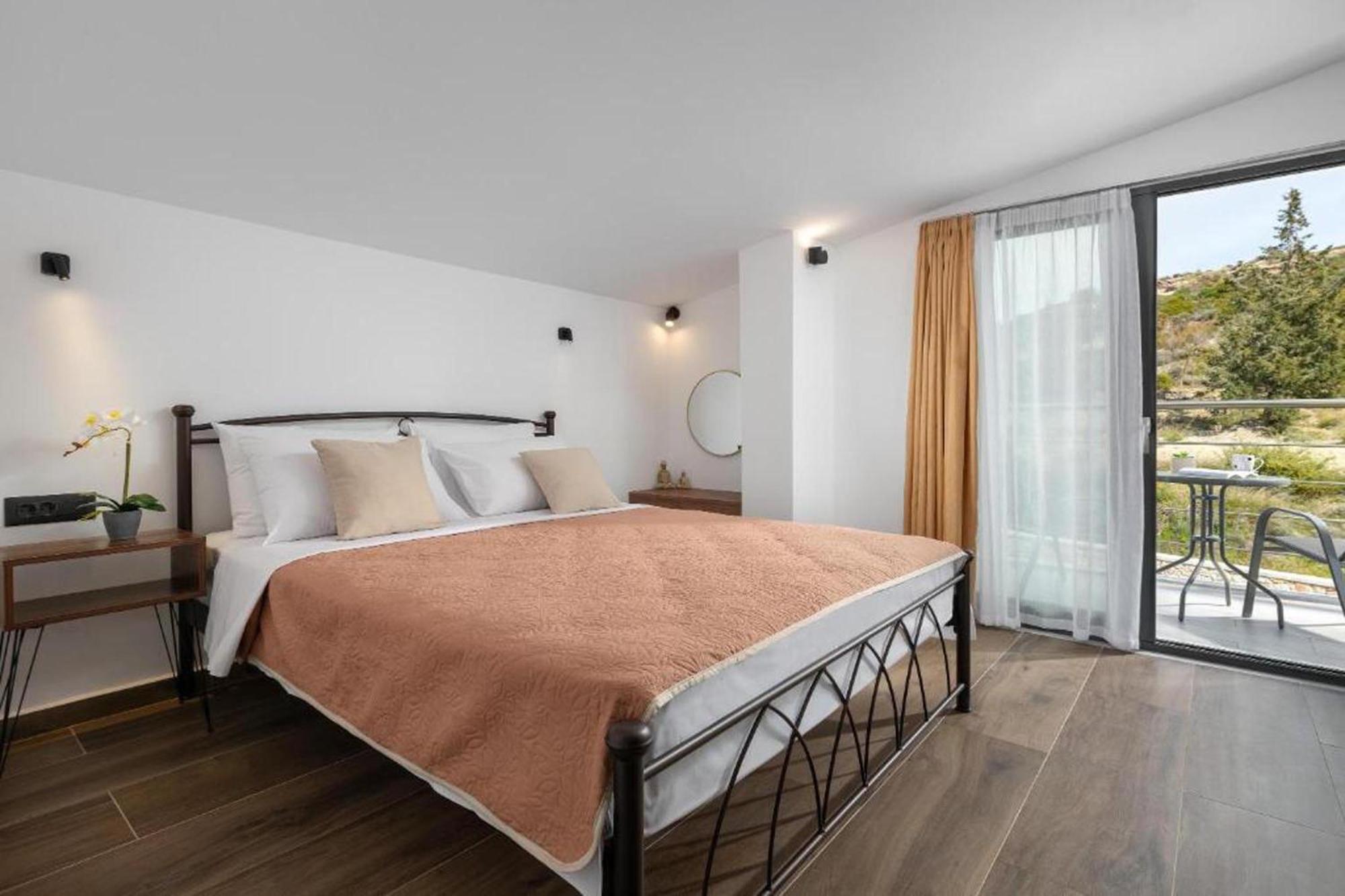 Aiora Luxury Villas Afando Esterno foto